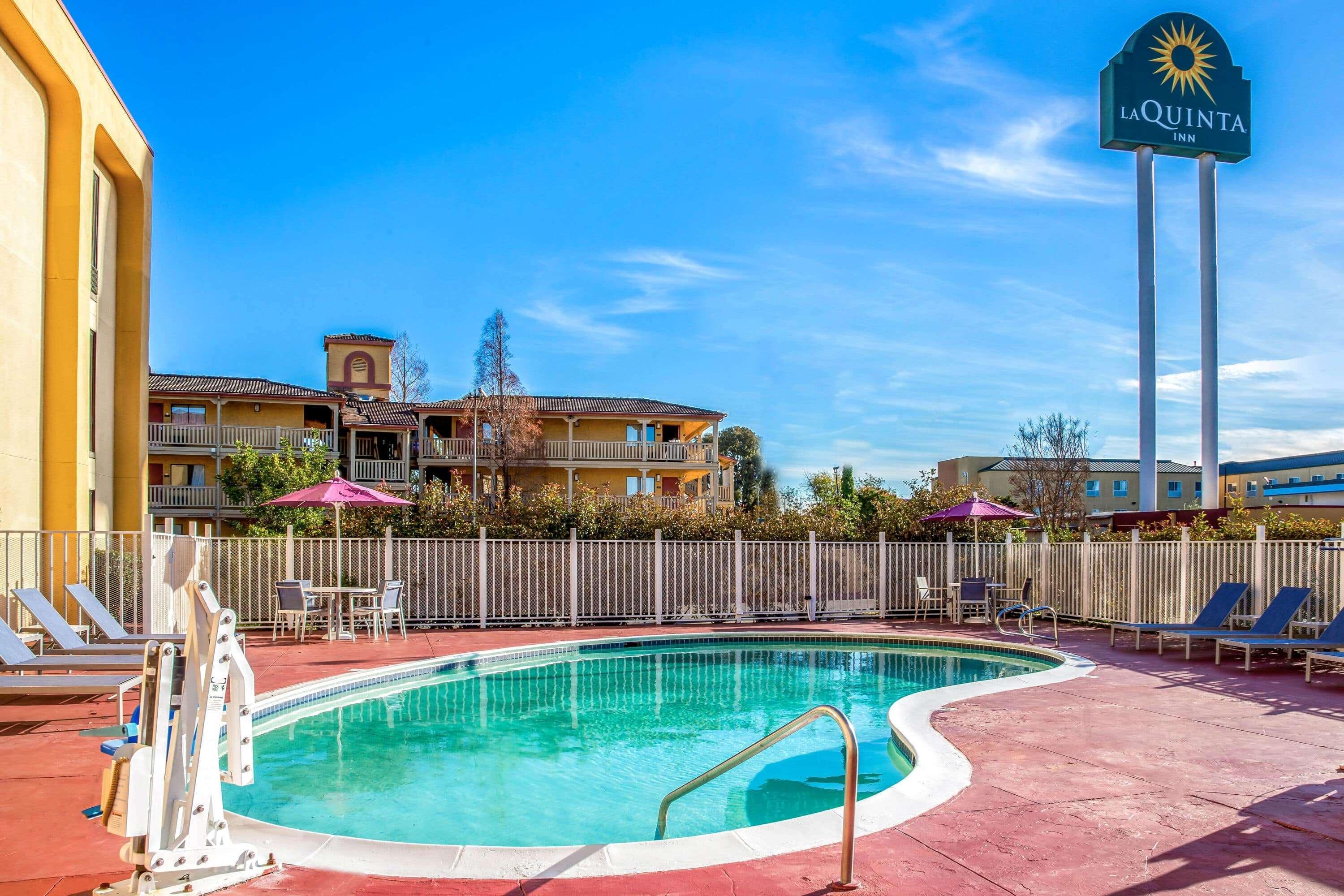 Airport Arena Hotel 3*